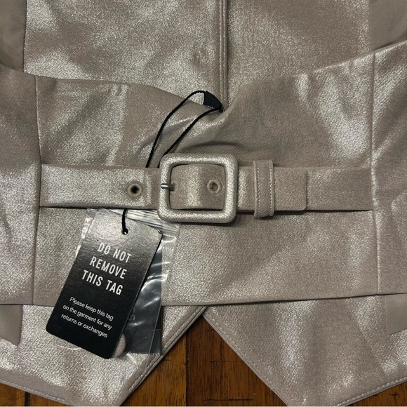 *NWT* Express Metallic Muted Gold Button Front Halter Vest, Size Large - Picture 9 of 12